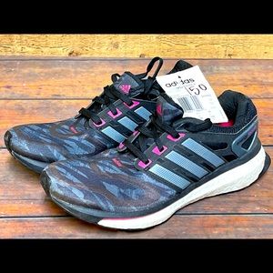 Adidas boost running tennis shoes Sz 5 $150